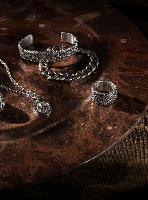 shop jewelry