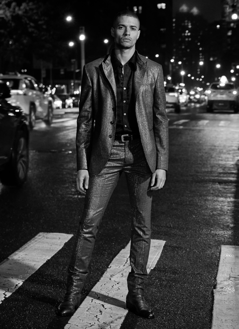 SHOP SUITING